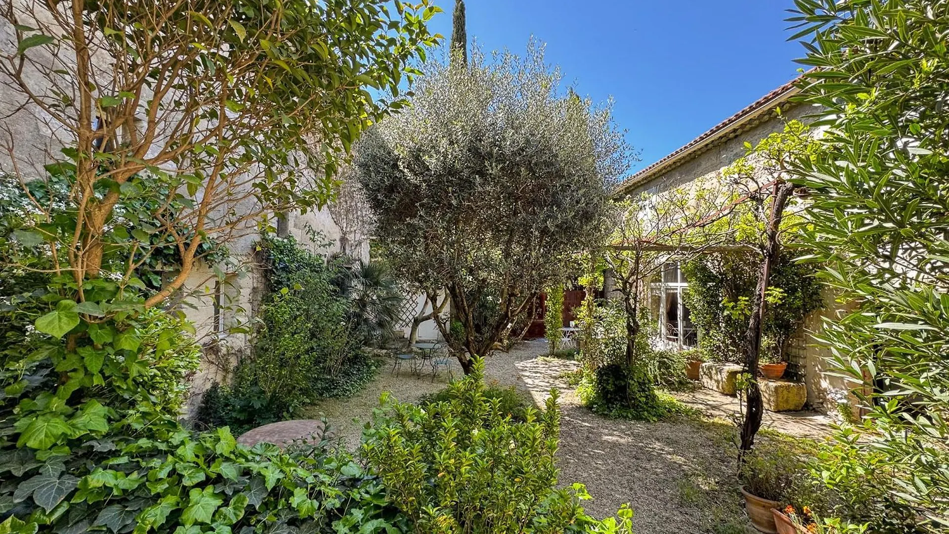 Le Clos Des Chartreux Villeneuve-lès-Avignon Francja